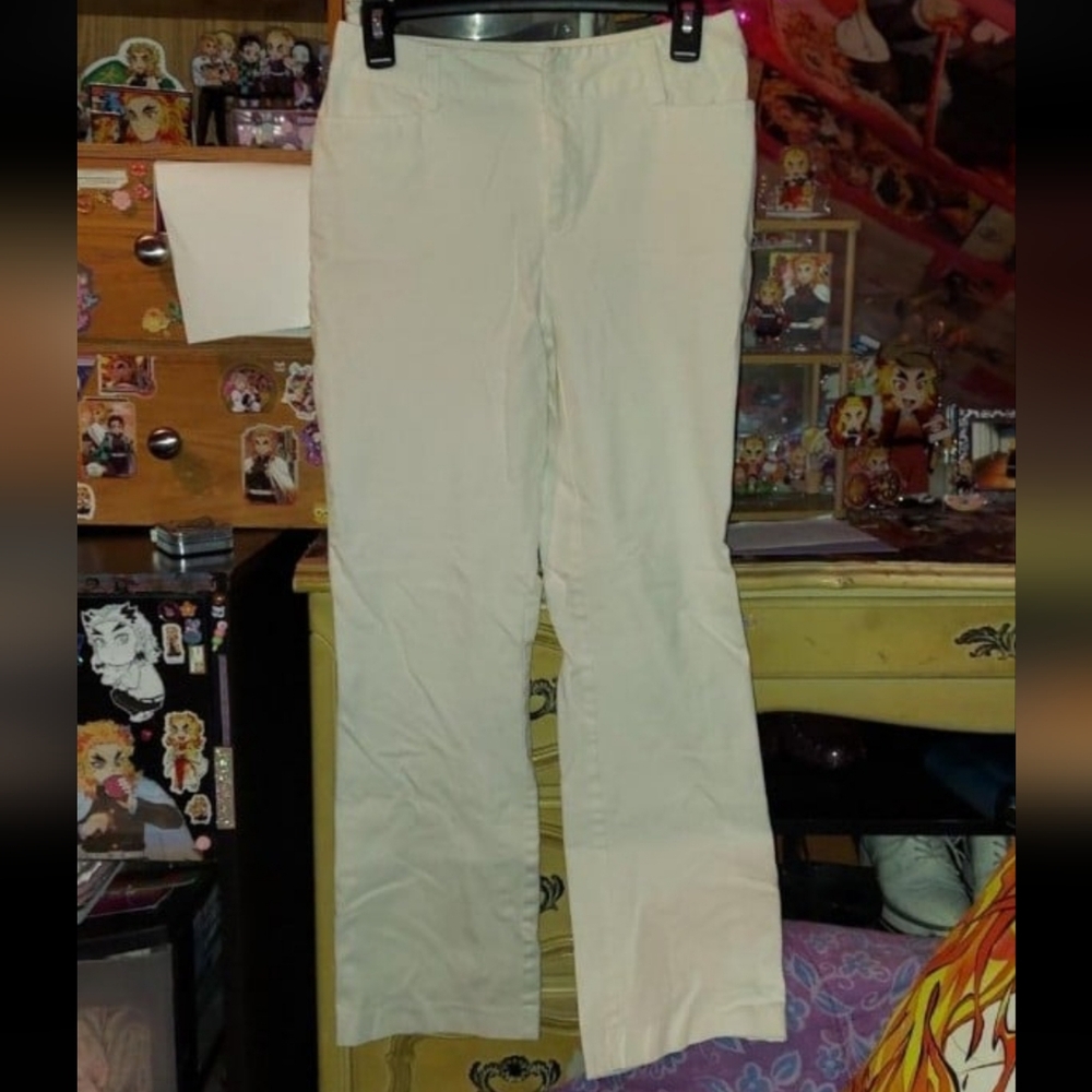 Saint John's bay white denim slacks